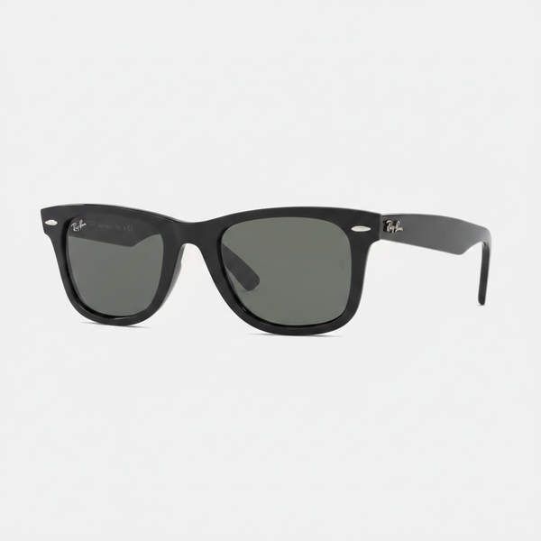 Ray-Ban Wayfarer Ease Sunglasses - Black/Green Classic G-15 — main view