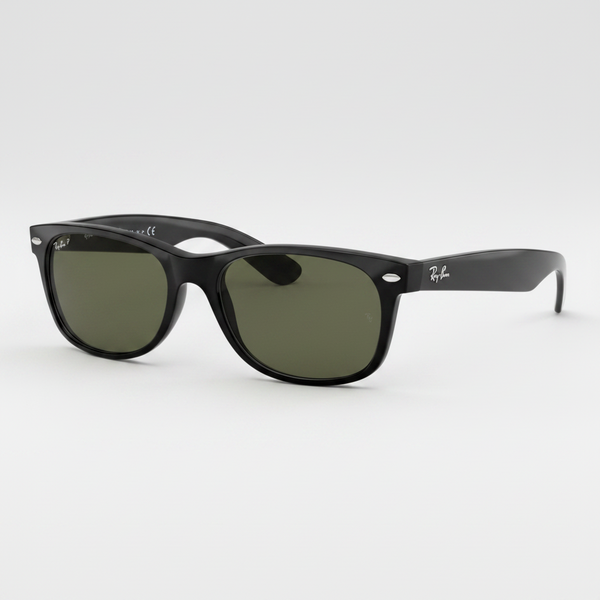 Ray-Ban Polarized New Wayfarer Sunglasses - Black/Polarized Green Classic G-15 — main view